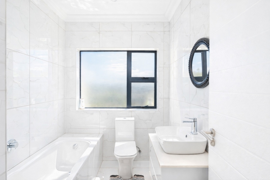 3 Bedroom Property for Sale in Melodie North West